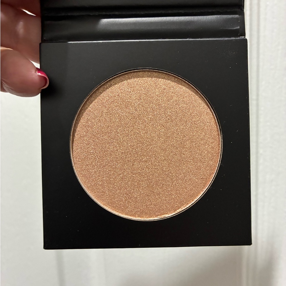 Araceli Tequila Highlighter in Blanco